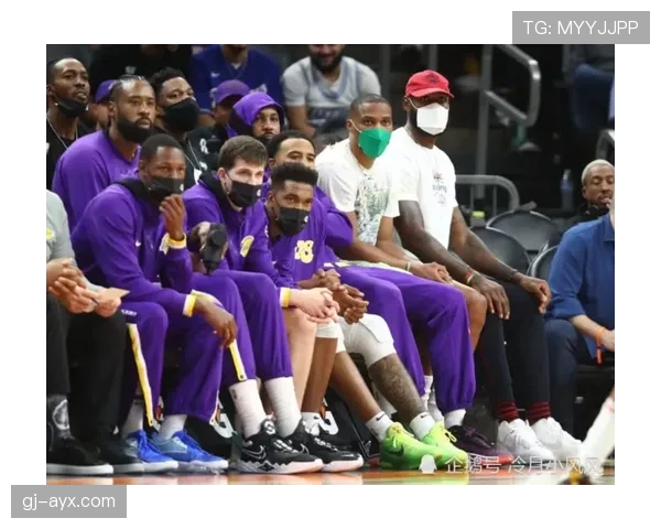 麦肯尼关键发挥助球队强势取胜，状态回暖引关注